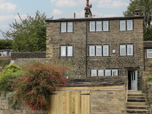 Hill Top Cottage