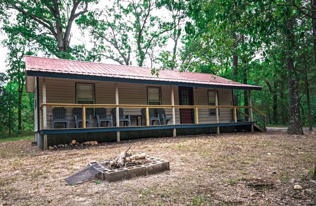 Hillbilly Hideaway at Wolfpen Gap