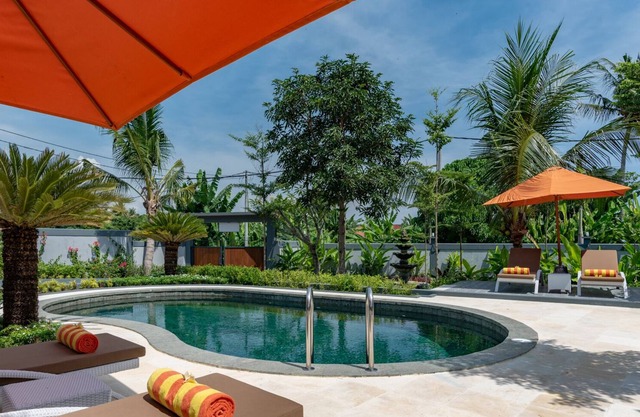 Hillside Lovina Studio 1