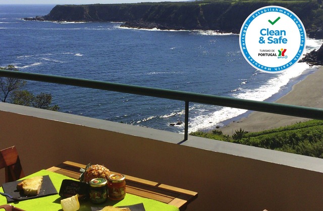 Hilltop azores Strand & Landschaft Wohnung für 6 in Moinhos