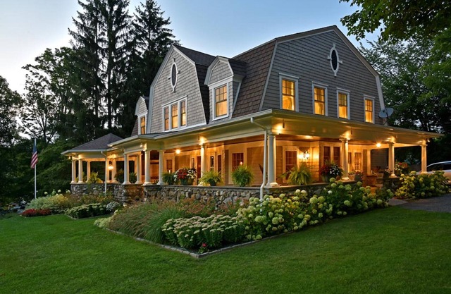 Hilltop House Bed & Breakfast