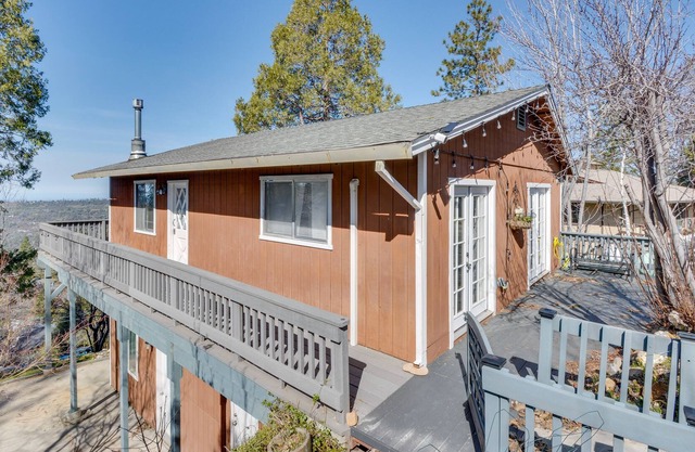 Hilltop Tuolumne Home w/ Sweeping Valley Views!
