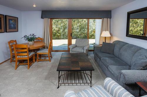 Hilltop View in Fish Creek Unit B-3 by Simple Life Rentals
