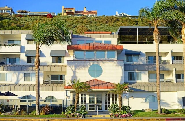 Hilton Riviera Beachside Resort Near Dana Wharfe with an ocean view.