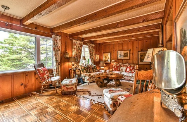 Hip Lakefront Ski Chalet