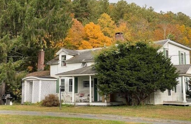 Historic 1789 Shaker Farmhouse in Berkshires