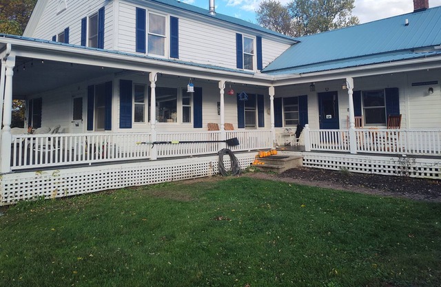 Historic 200 yr old farmhouse