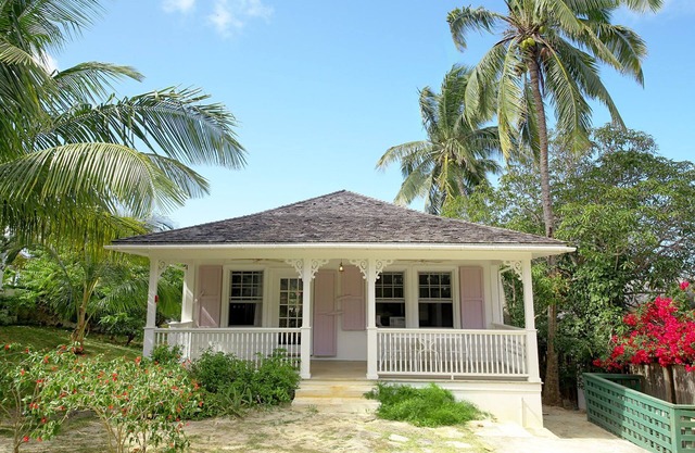 Historic 2BR 2BA Island Cottage on Private Estate