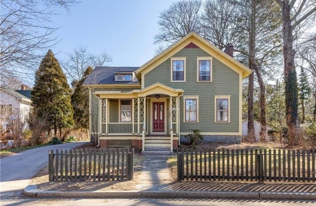 Historisches 5BR Colonial - Frieden und Ruhe in der Nähe von Stränden, URI und Newport!