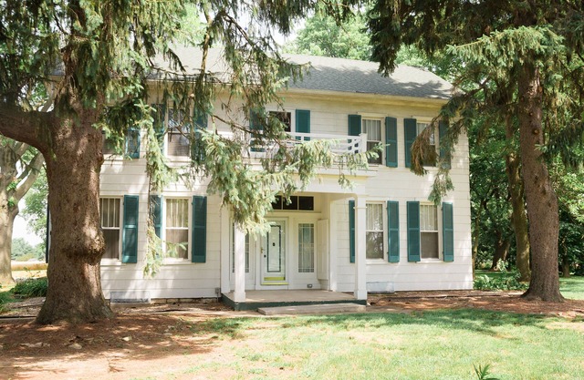 Historic B&B in a beautiful setting!
