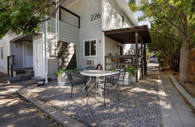 Historic Central GJ Getaway