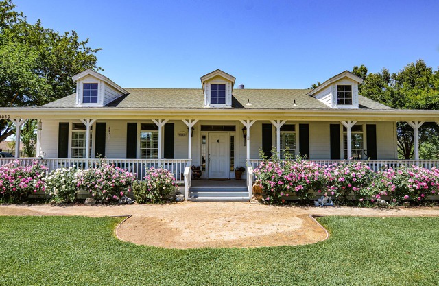 Historic Chandler Ranch Guest House