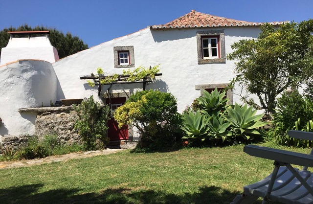 Altes Bauernhaus am Atlantik nahe Sintra und Lissabon mit 1000m2 Garten