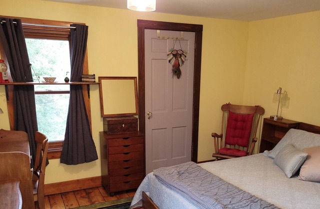 Historic Country House - A Home with History and Heart