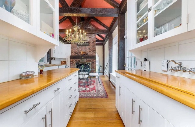 Historic CT country Villa