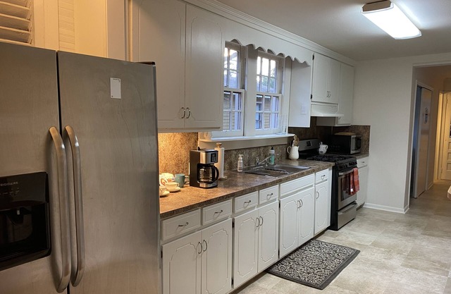 Historic District - close to Ft. Benning, Downtown