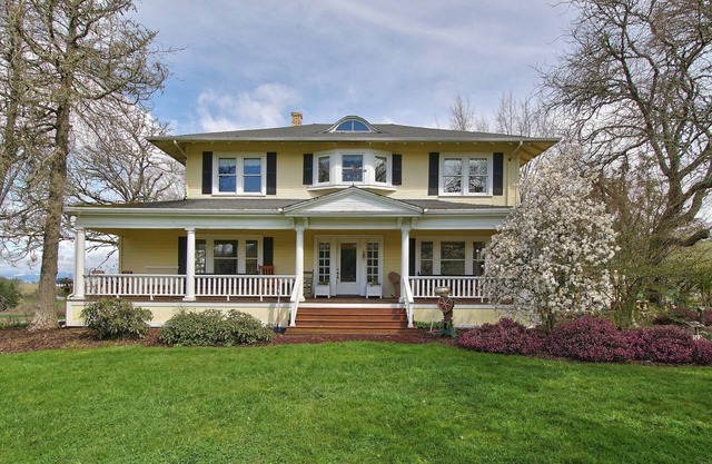 Historic Family Farm | World Class Wine