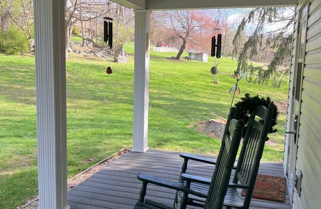 Historic farmhouse - scenic views, steeped in history