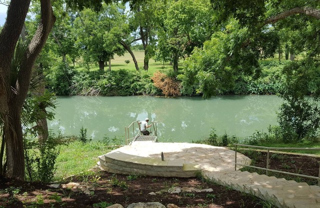 Historischer Kurzurlaub am San Marcos River