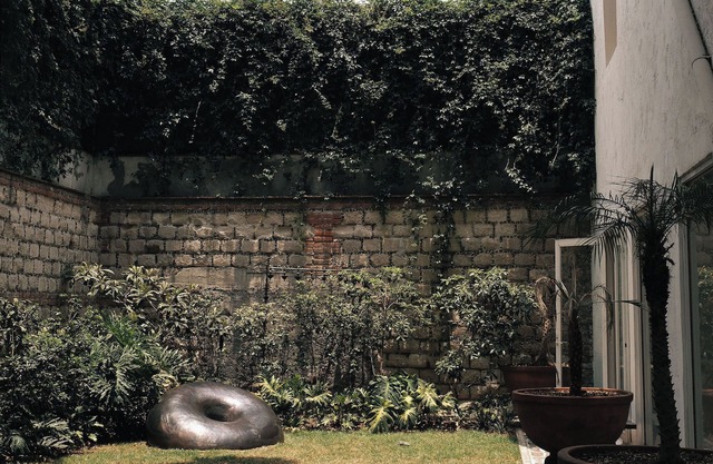 Historic Hacienda w/ Art Gallery
