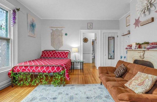 Historic Hartford Home Private Studio Suite