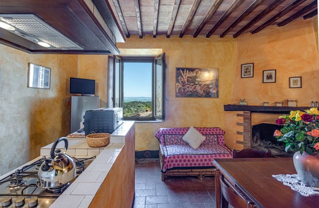 Historische Holding mit wundervollem Swimmingpool nahe Siena, Toskana, Italien