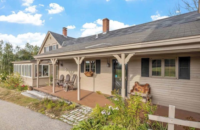 Historic Pet-friendly Home by Castle in the Clouds