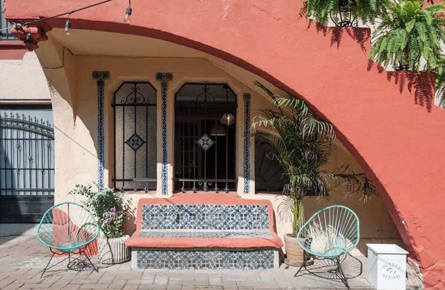 HISTORIC House at Condesa w/BIg Beds and bathtub