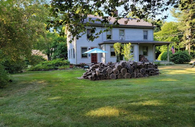 Historisches Madison-Haus auf reizender 1. 2 Morgeneinstellung.