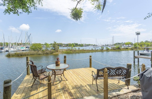 Historic Mahogany Mill Kiln Town Home with Boat Slip - Bayou Chico