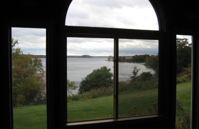 Historisches Moon's Lakehouse am Saratoga Lake, erstklassige Lage