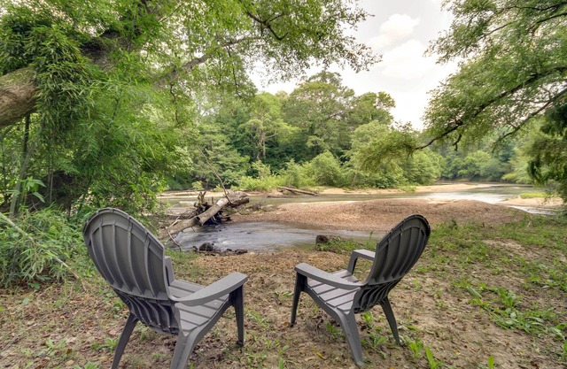 Historic Nature Retreat in McComb w/ River Access