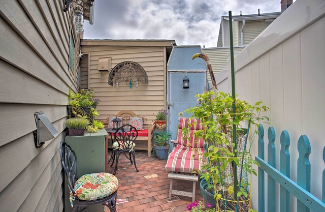 Historic Ocean Grove Home - Walk to Beach!