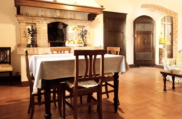 Historische Residenz Villa Buonsignori nahe Siena für 4 Personen