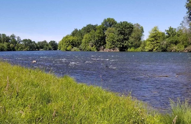 HISTORIC RUSHING WATER LODGE on the rogue river was built in 1910
