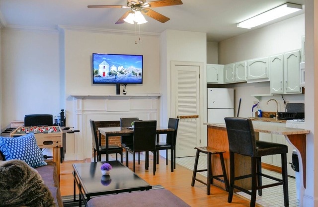 ❣️Historisch, geräumig und lustig 2BR Apt @ Downtown Albany