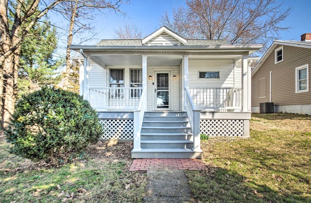 Historic Staunton Home ~ 1 Mi to Downtown!