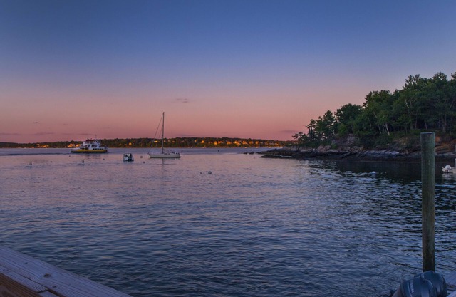 Historic Townhome on Great Diamond Island - Walking Distance to the Beach
