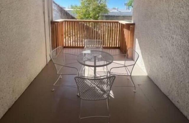 Historic University Blvd 2BR - #16 - Free Parking