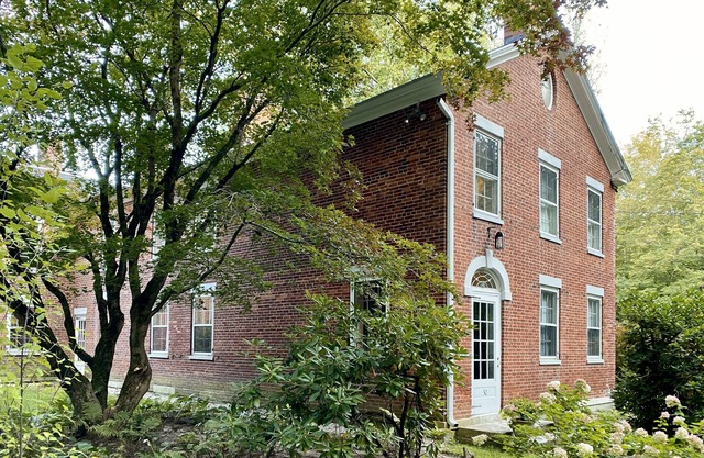Historic (updated)1812 Federal brick house well situated in Berkshires with pool