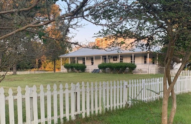 Historical Farmhouse near the city
