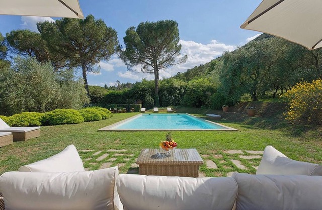 Historical Villa Daniela in the countryside