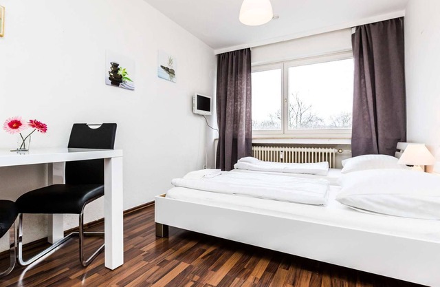 K15 Studioapartment in Köln Höhenberg 4km bis Köln Messe mit gratis W-LAN