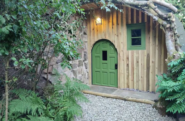 Hobbit House in The Dell, Edenfield