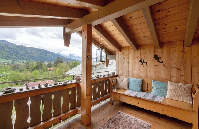 Ferienwohnung "Oberschönauer Bergblick" mit Bergblick und Balkon