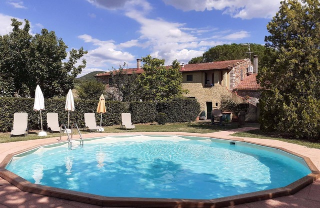 Ferienwohnung Castellina Marittima für 1 - 9 Personen mit 3 Schlafzimmern - Ferienwohnung