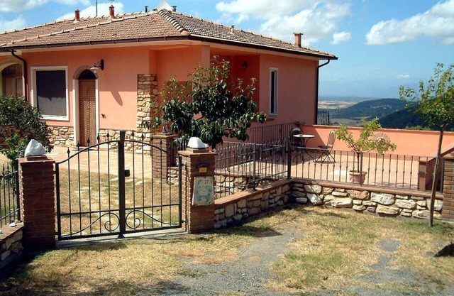 Ferienwohnung Castellina Marittima für 1 - 5 Personen mit 2 Schlafzimmern - Doppelhaus