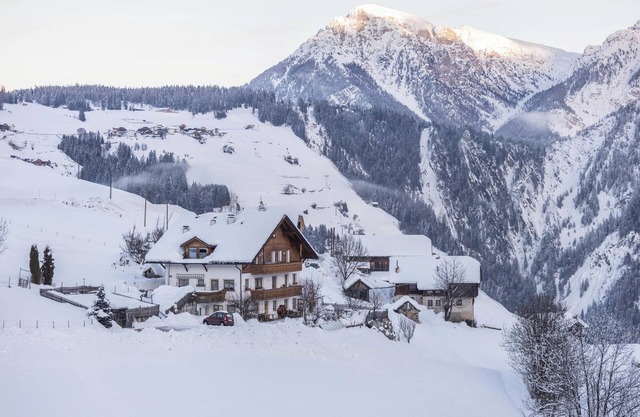 Ferienwohnung A im Haus Belodei mit Bergblick & WLAN; Parkplatz vorhanden