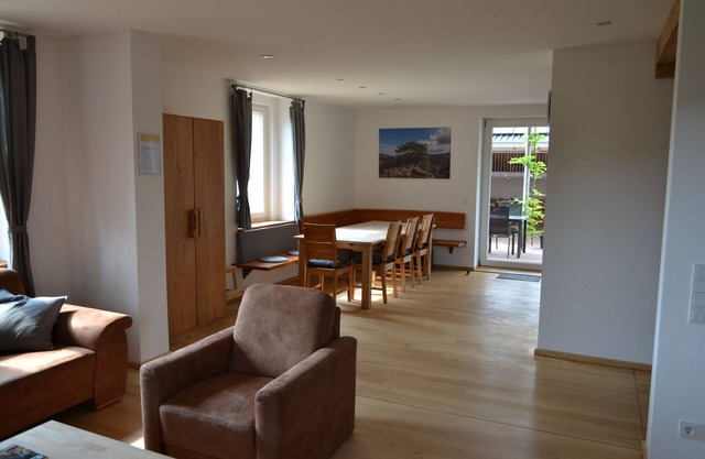 Ferienwohnung- Vier Sterne mitten im Biosphärenreservat Pfälzerwald/Nordvogesen