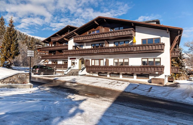 Ferienwohnung "Haus Excelsior Top 13" mit Bergblick, Balkon und WLAN